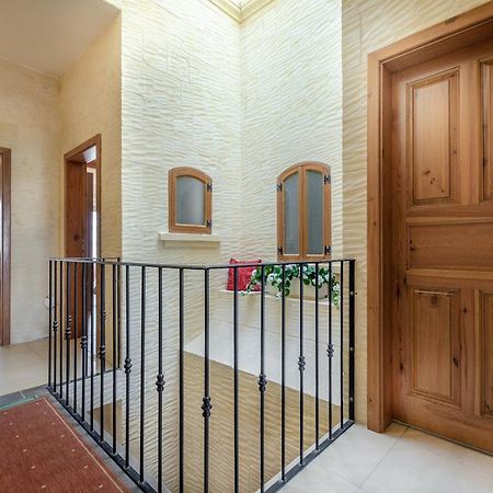 A Popular Pet Friendly Villa With A Pool, Gozo Xagħra Exterior foto